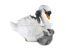Фигура садовая Лебедь с птенцами L30 W20 H23 см (ПОЛИСТОУН)